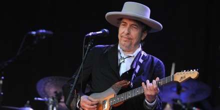 Bob Dylan, cosa accade se non accetta il Nobel?